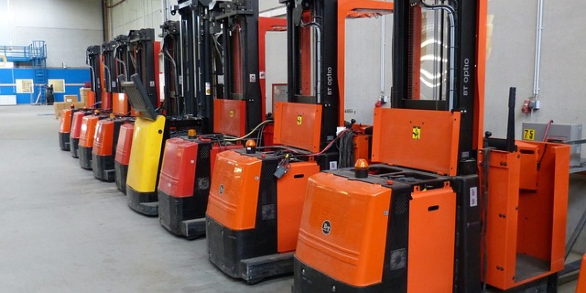 What is the difference between a Class 2 and a Class 3 forklift forks